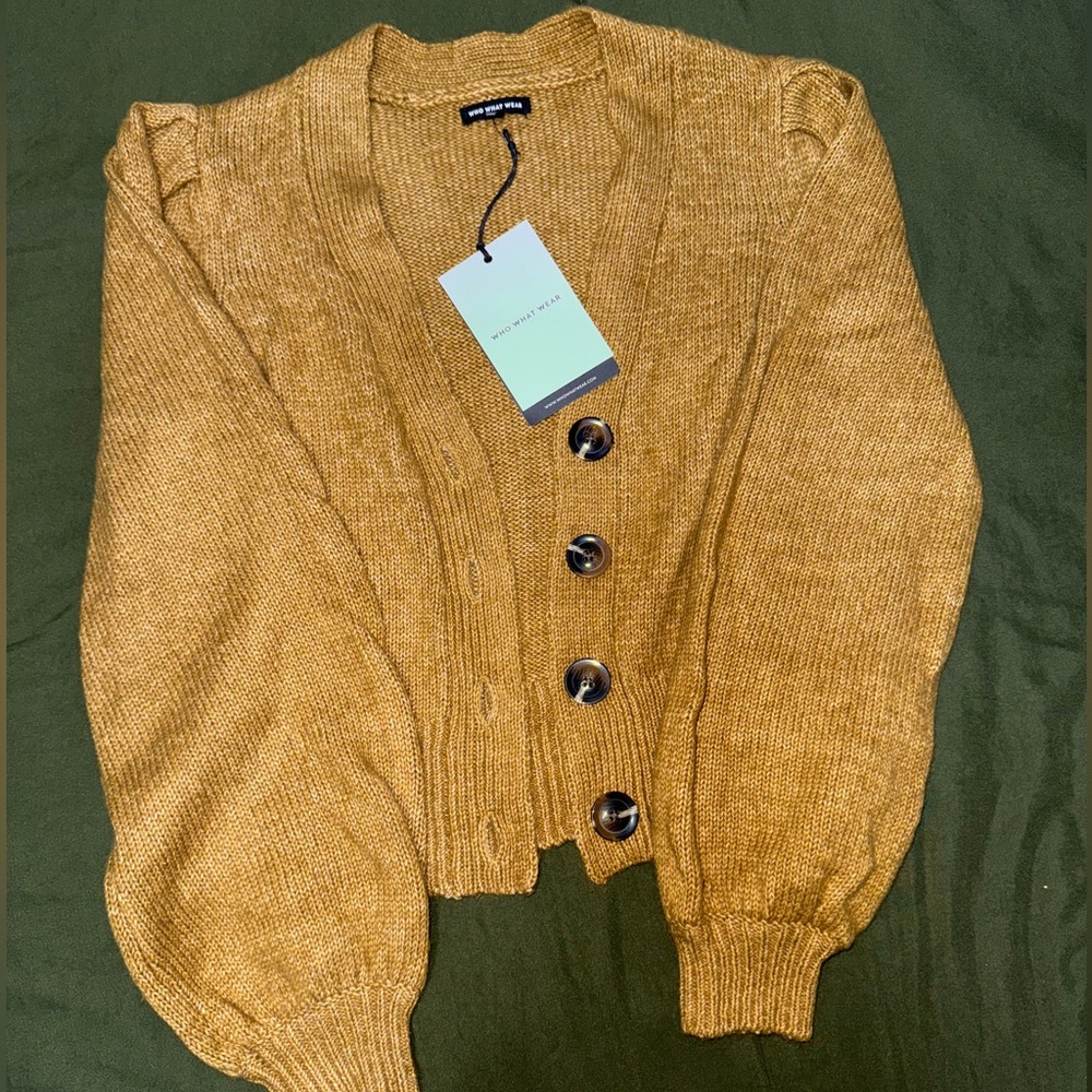 Tan-mustard yellow cardigan